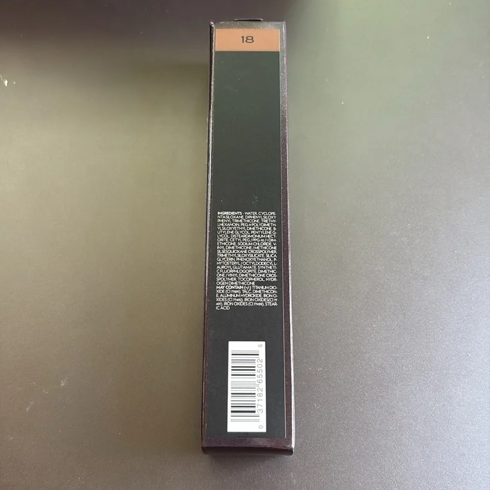 NEW Surratt Surreal Skin Foundation Wand Shade 18